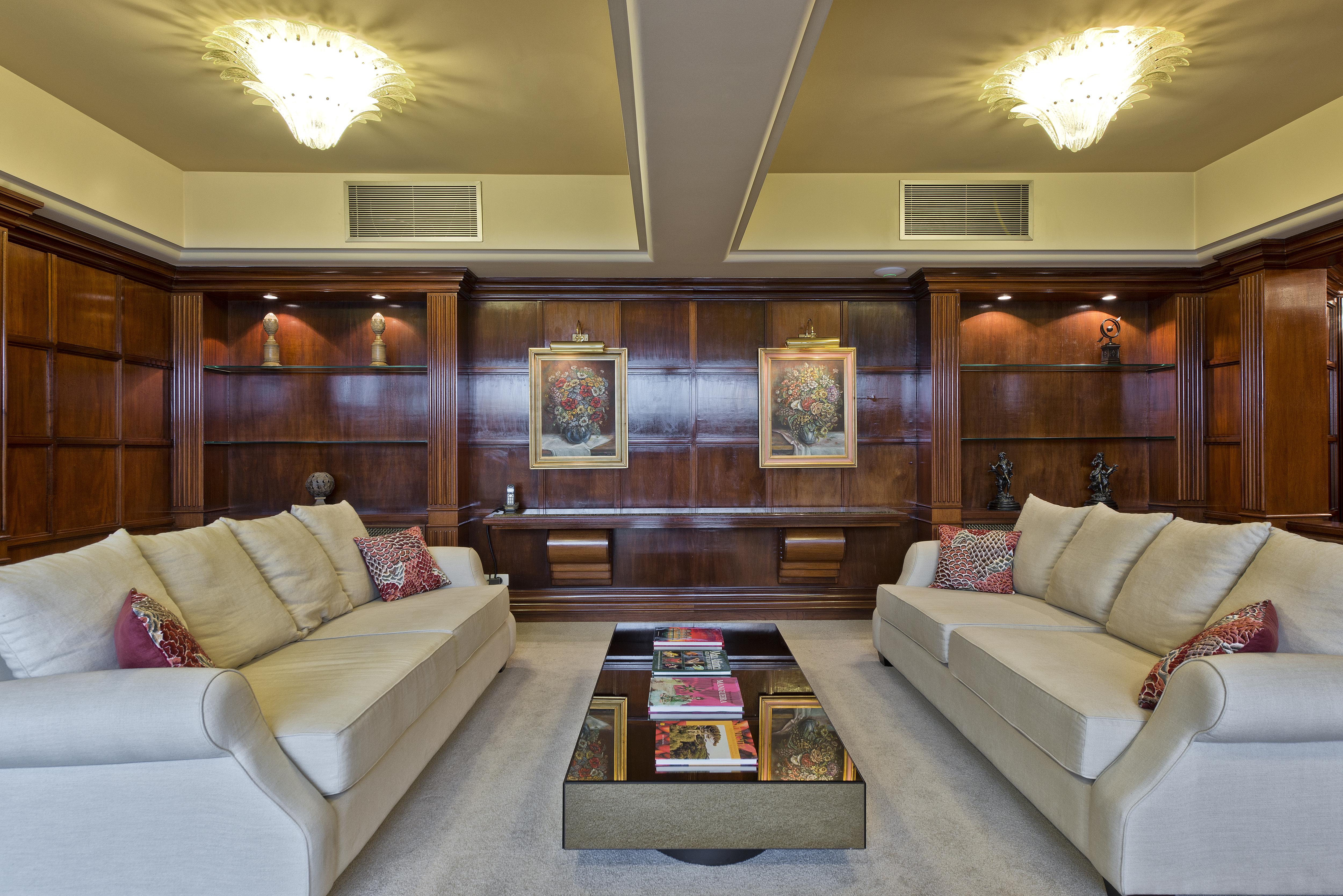 Bourbon Hotel & Suites Curitiba Exterior photo The living room